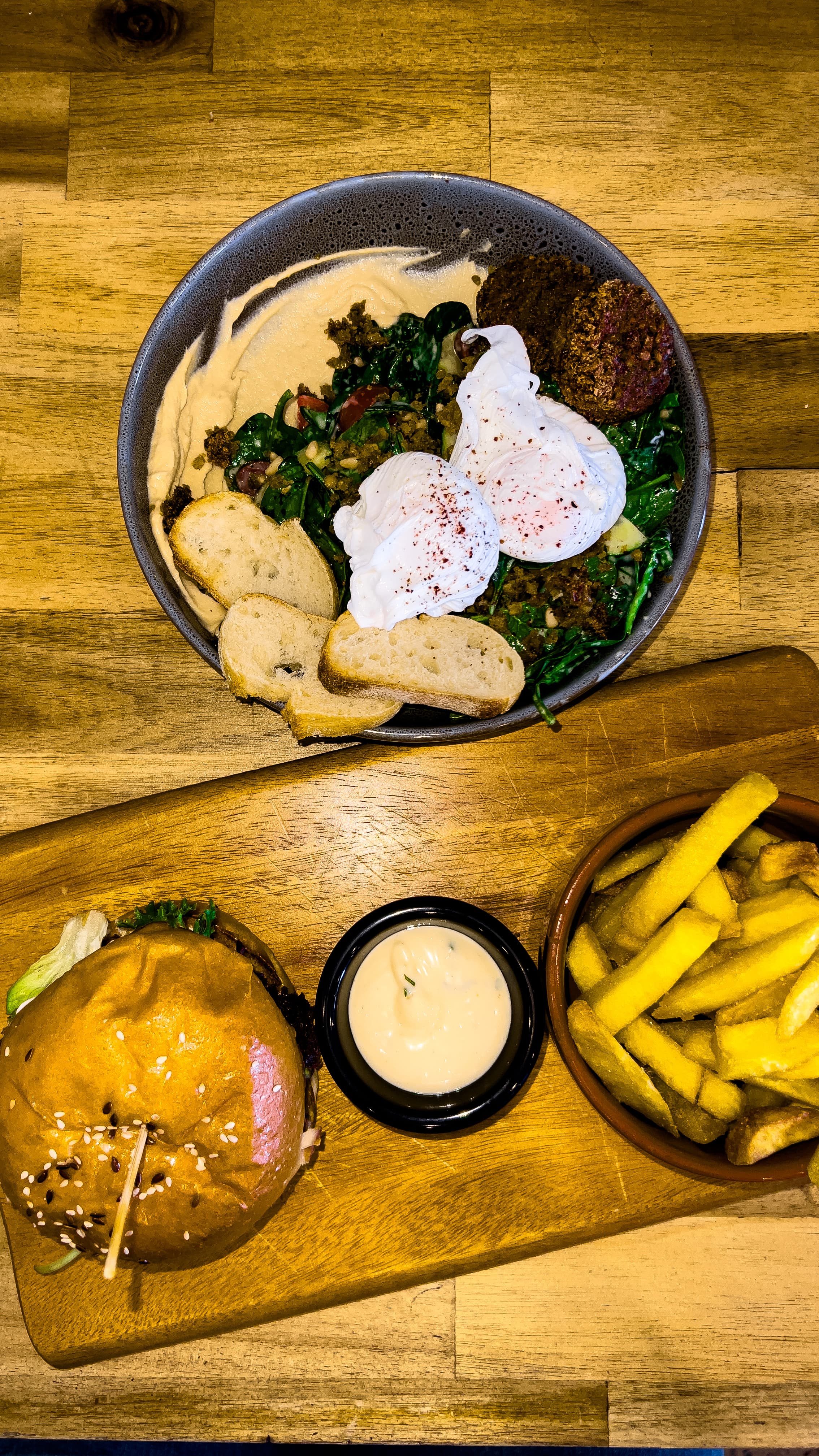 Restaurants - Image 12