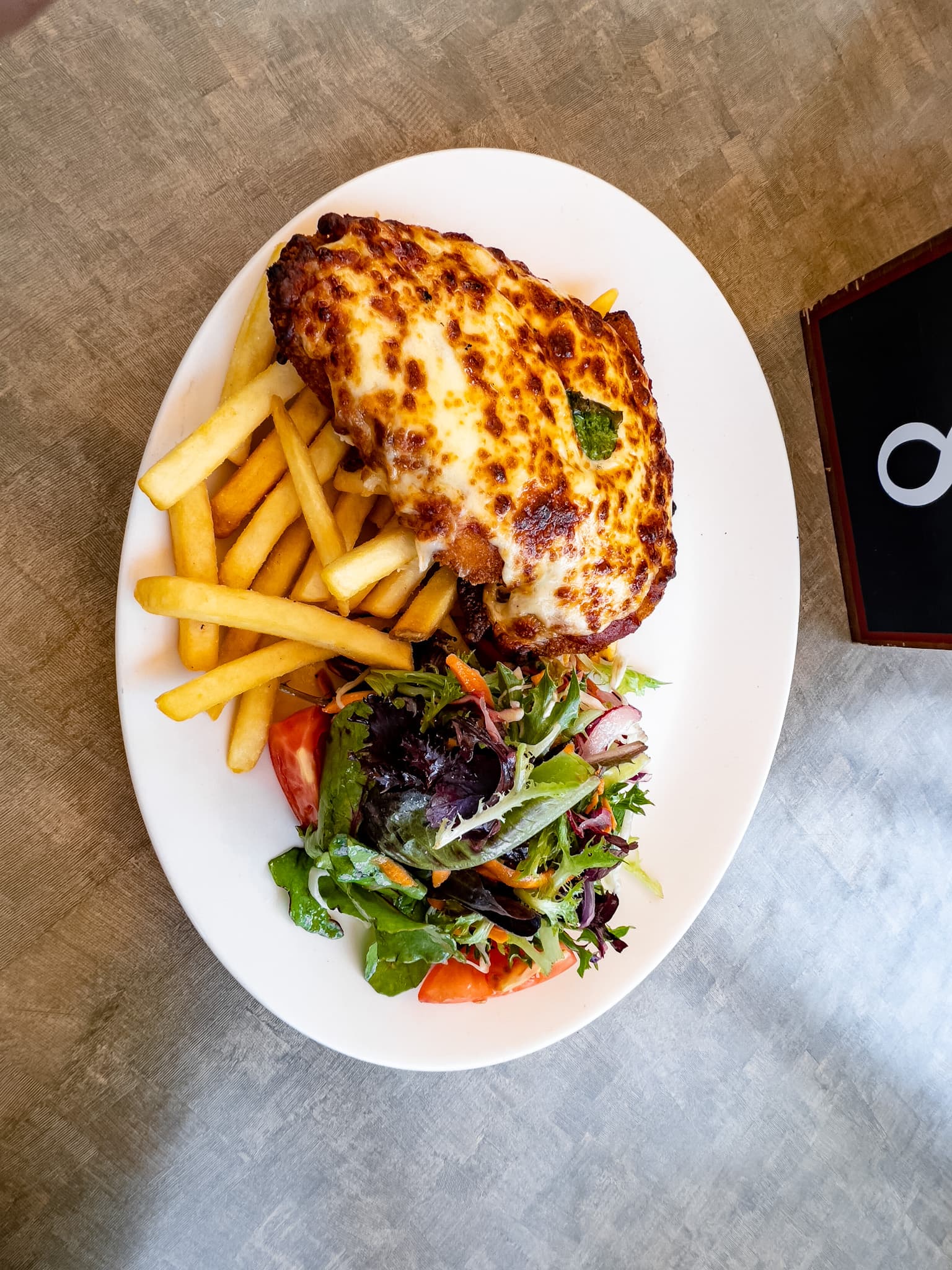 Restaurants - Image 13